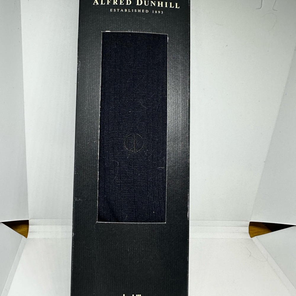 Dunhill Men’s Black Dress Socks New in box.